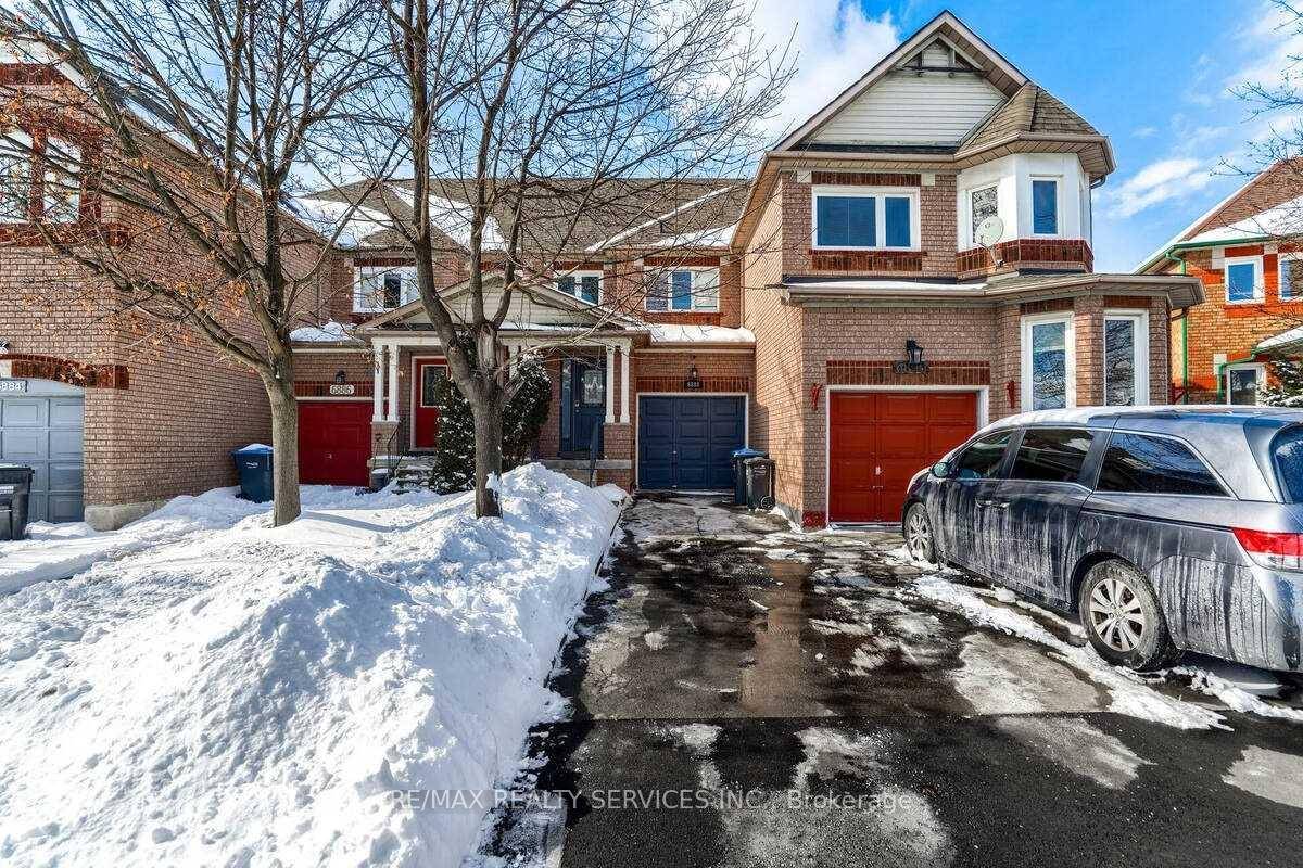 Well Maintained Freehold Townhouse With Finished Basement Including New Full Washroom.