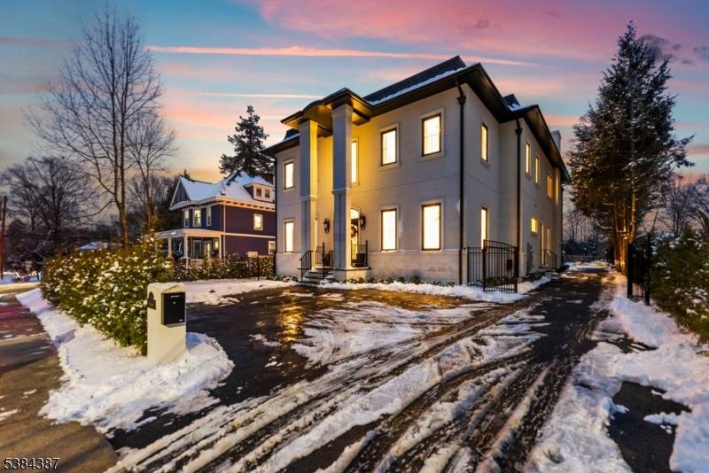 Experience ultimate luxury in this brand new construction in the heart of Closter.