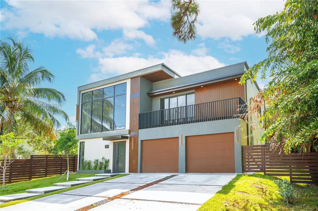 Stunning brand new modern single family home located in the exclusive Shady Banks neighborhood of Fort Lauderdale.