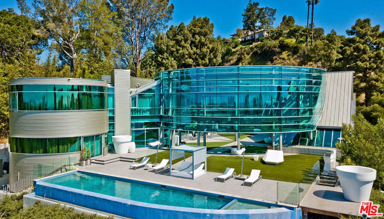 1169   Loma Linda Dr Beverly Hills LA