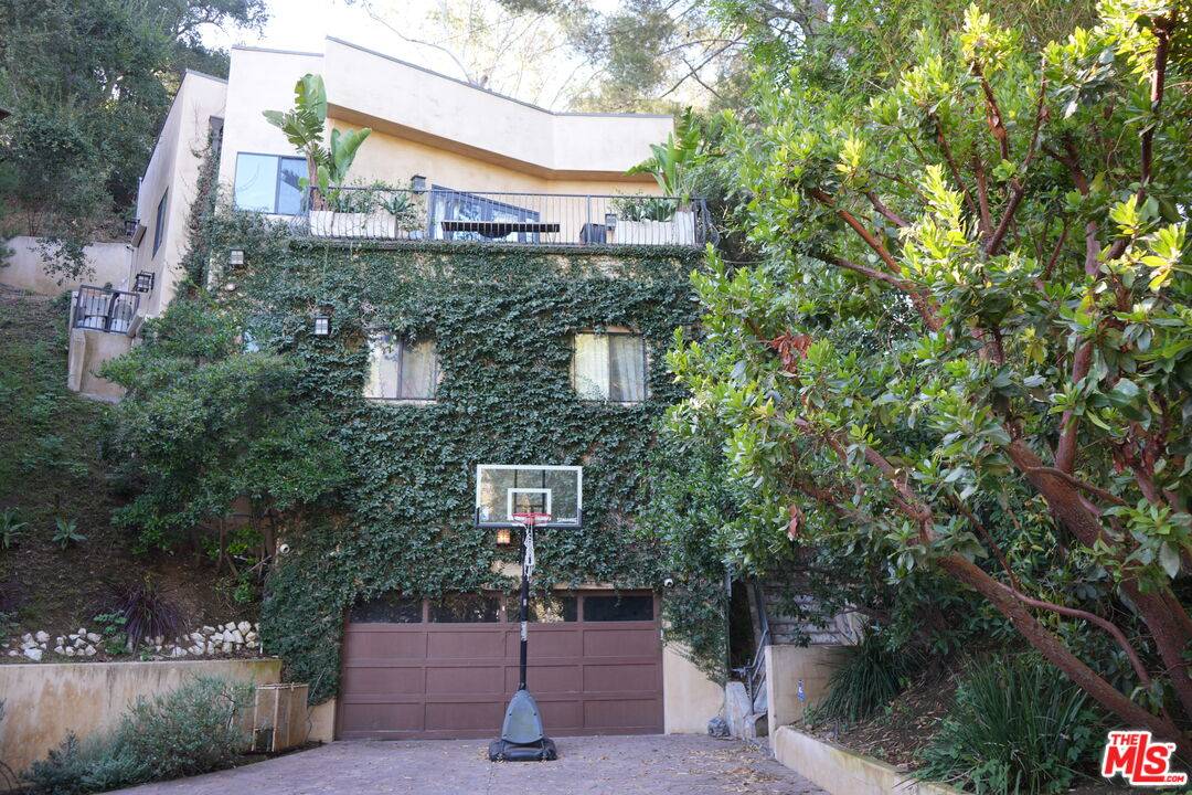 7028 Treasure Trl 3BR Hollywood Hills East La
