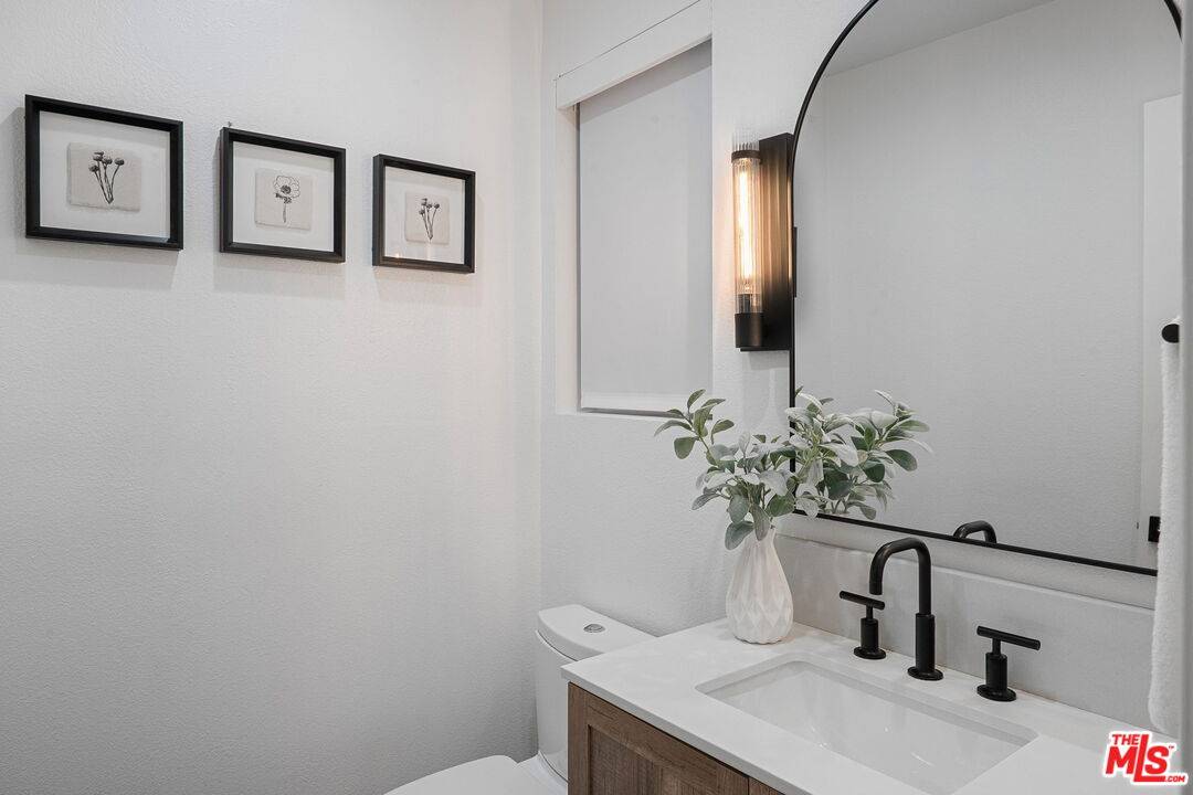 1807   10th St 2BR Santa Monica La