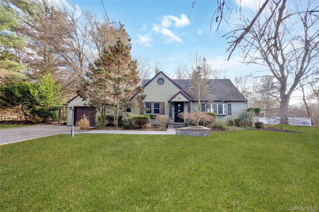 Come see this expanded ranch located in the highly sought after Smithtown School District.
