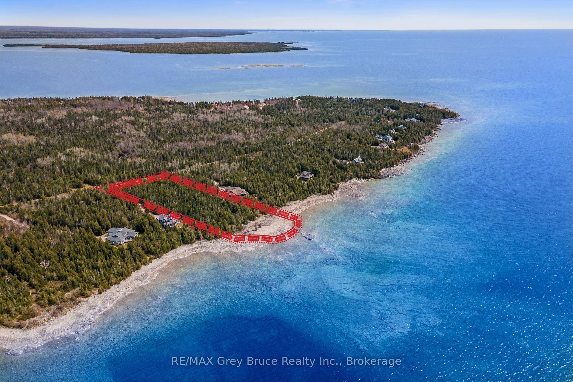 This beautiful waterfront lot in the prestigious Greenough Harbour Community, could be yours !