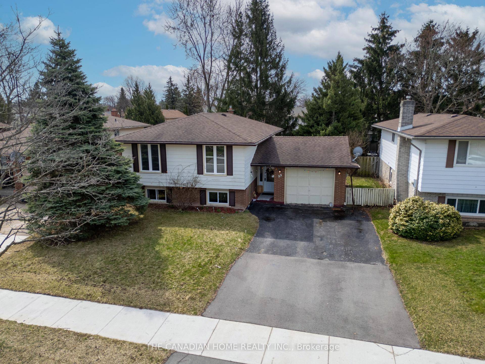 Spacious and versatile, this move in ready home offers incredible value and functionality in a sought after neighbourhood within walking distance to Niagara College.