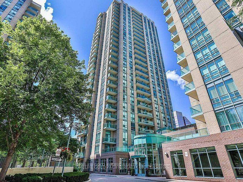 Bright And Spacious One Bedroom Unit, Located In The Heart Of North York Area.