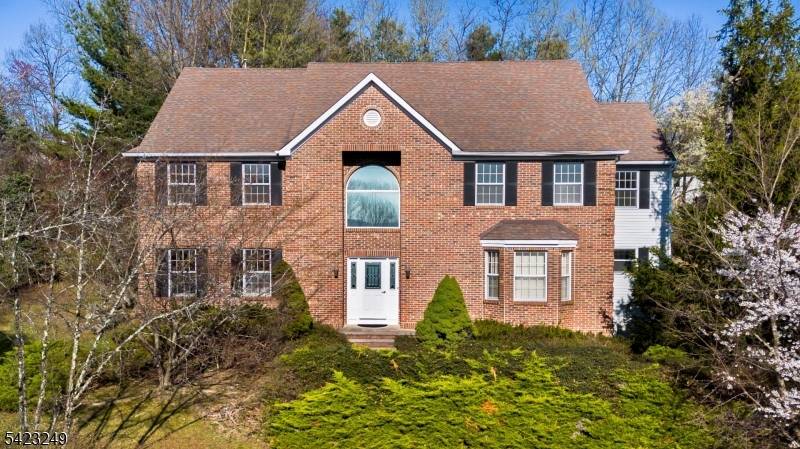 Welcome to Applewoods Estates, where timeless architecture meets modern luxury.