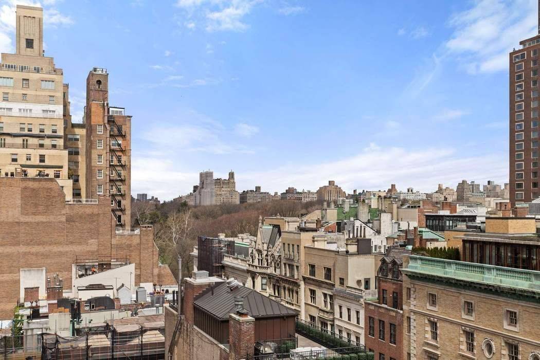 Location, Condominium ! Views !