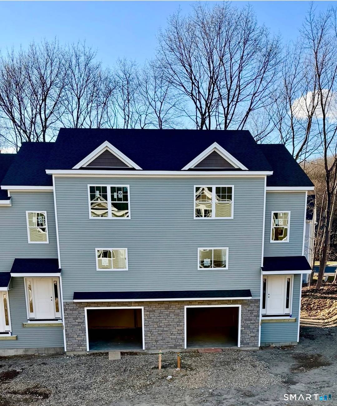 This impeccably built, soon to be completed 3 Bed 2.