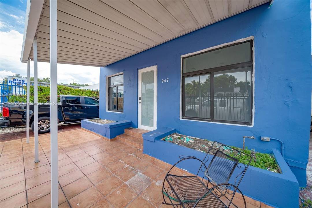 Don't miss this incredible opportunity to own a fully renovated duplex just 5 minutes from Wynwood and the Miami Design District.