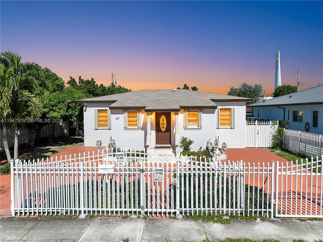 GREAT INVESTMENT OPPORTUNITY !