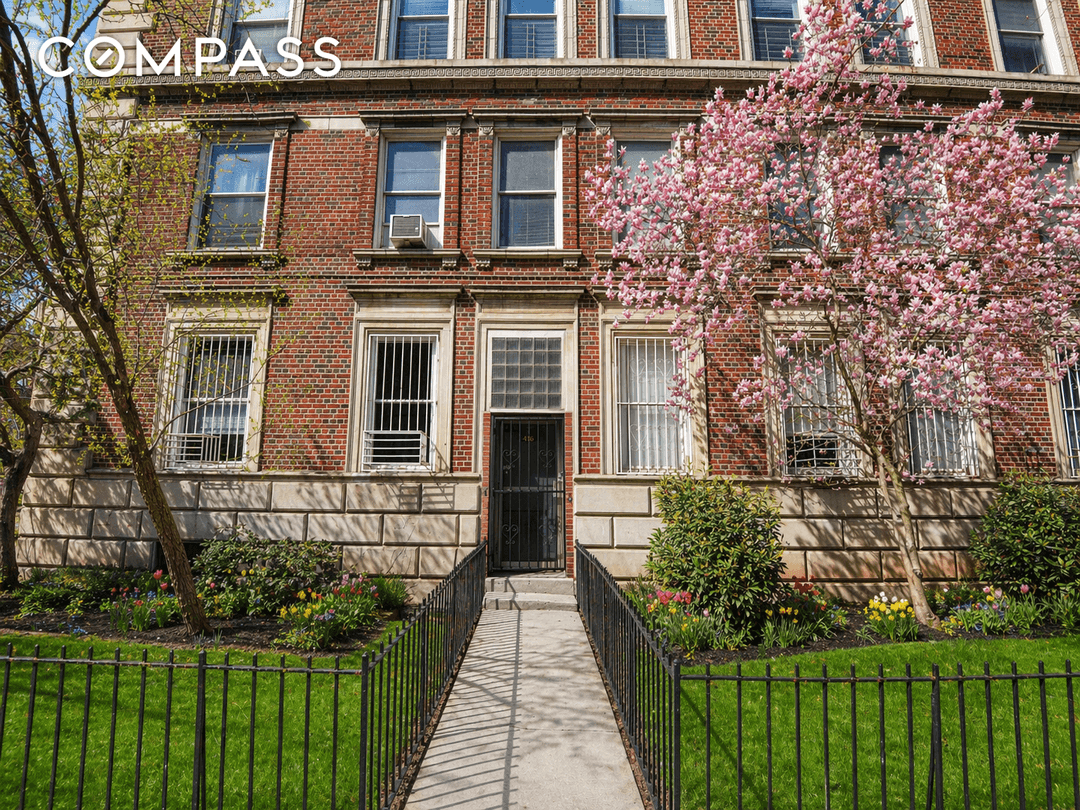 Welcome to Maisonette 14 at 416 Ocean Avenue, an exceptionally rare and massively scaled residence, complete with its own private street entrance on Ocean Avenue.