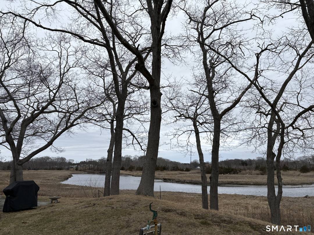 Welcome to Windemere East.