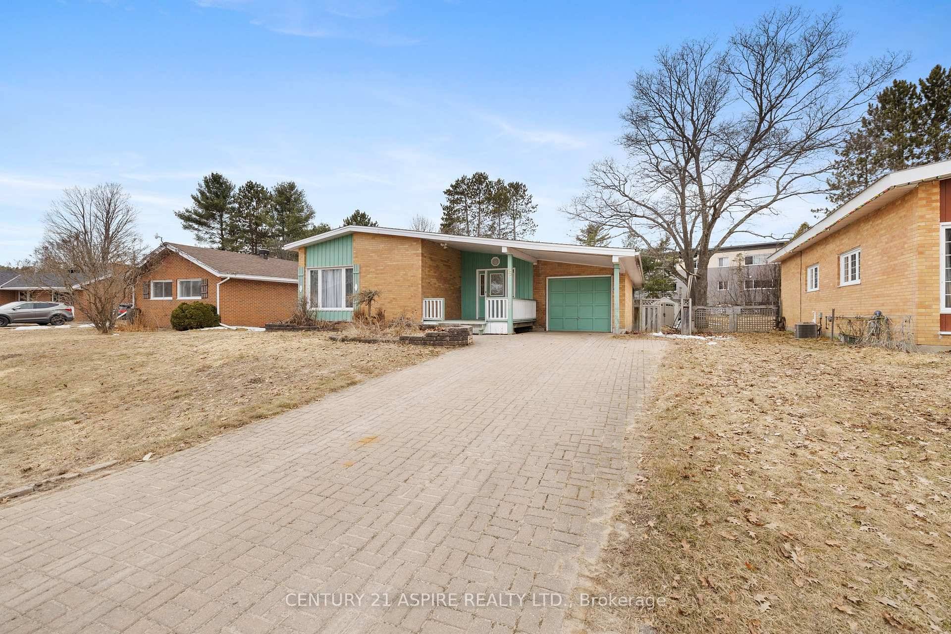 Welcome to this tastefully updated home in one of Deep Rivers most sought after neighborhoods.