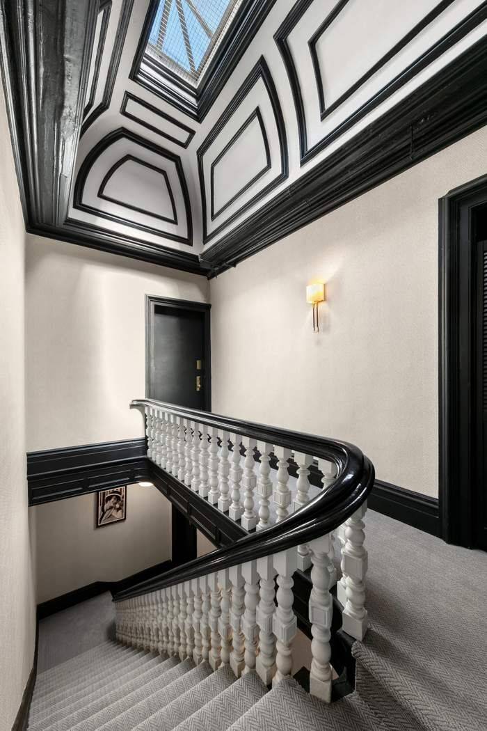 Located in a well maintained brownstone, on a beautiful tree lined street in the heart of the Upper East Side, this oversized 4th floor apartment is sun splashed with high ...
