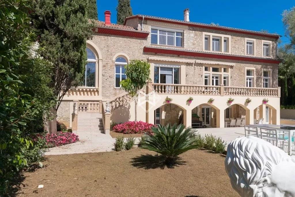 CANNES NEAR CROISETTE - Magnificent Provencal country house