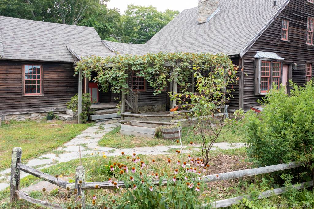 The William Stevens home is in the National Register of Historic Places.