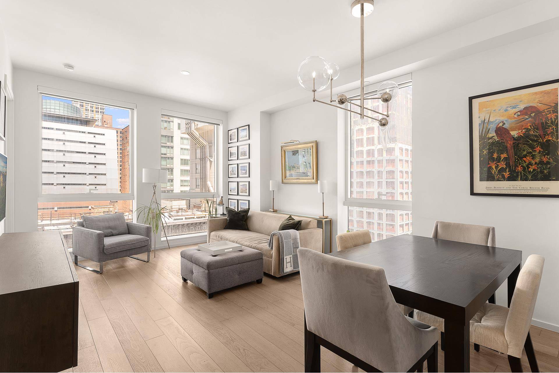Spectacular City Views from Every Room !
