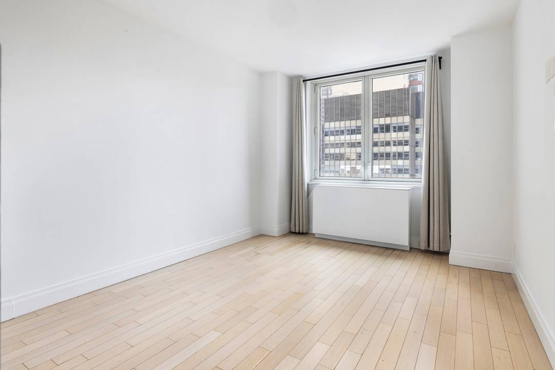 Largest 1 Bedroom Apt at Extell's Fabulous 212 Condominium.