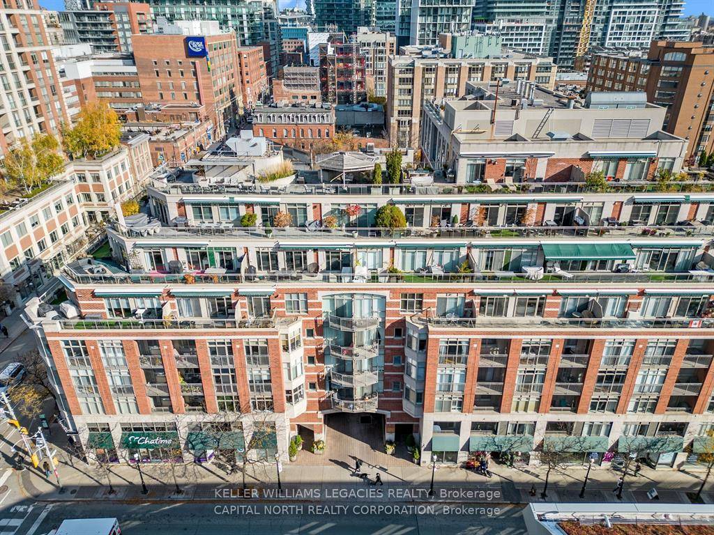Welcome to urban sophistication at The Saint James a boutique condominium nestled in Toronto's historic St.