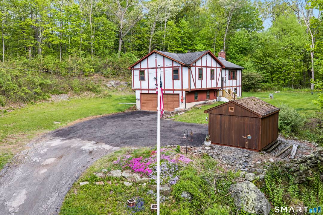 THIS IS THE SOUTHBURY HOME YOU'VE BEEN WAITING FOR.