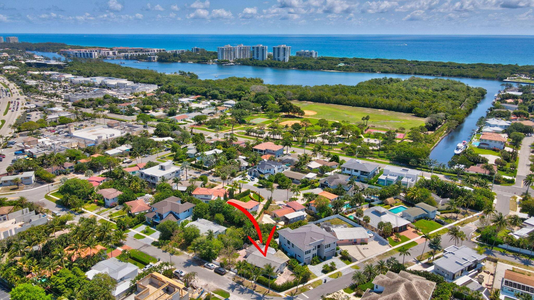 This furnished 3 bedroom, 2 bathroom home in East Boca Raton is surrounded by multimillion dollar homes, just minutes from the beach, Mizner Park, and Florida Atlantic University.