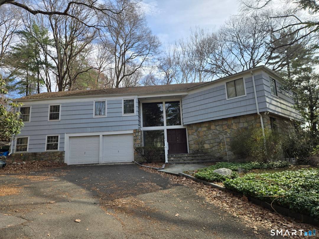 Rare 3. 75 Acre Builder Opportunity on W Hill Road Exceptional opportunity to own 3.