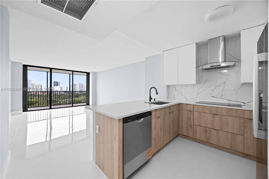 Breathtaking views from this 19th floor residence overlooking the Turnberry Golf Course, lake, ocean, and Aventura skyline.