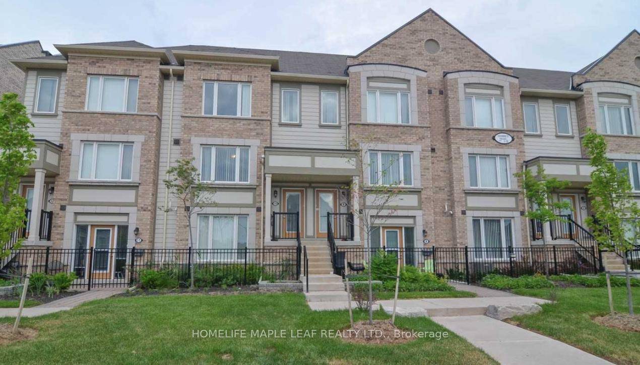 Absolutely Stunning 2 Bedroom Condo Townhouse Built by Daniels.