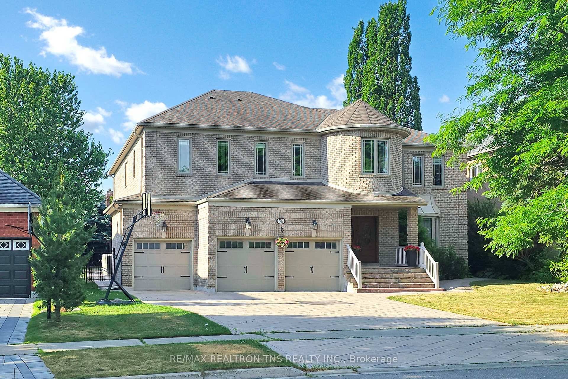 One of the Most Prestigious amp ; Quiet Streets In Bayview Hill Community, Fronting South Side W Premium Lot, 5641 Sf Mansion W 3 Car Garage, 9' Ceiling On G ...