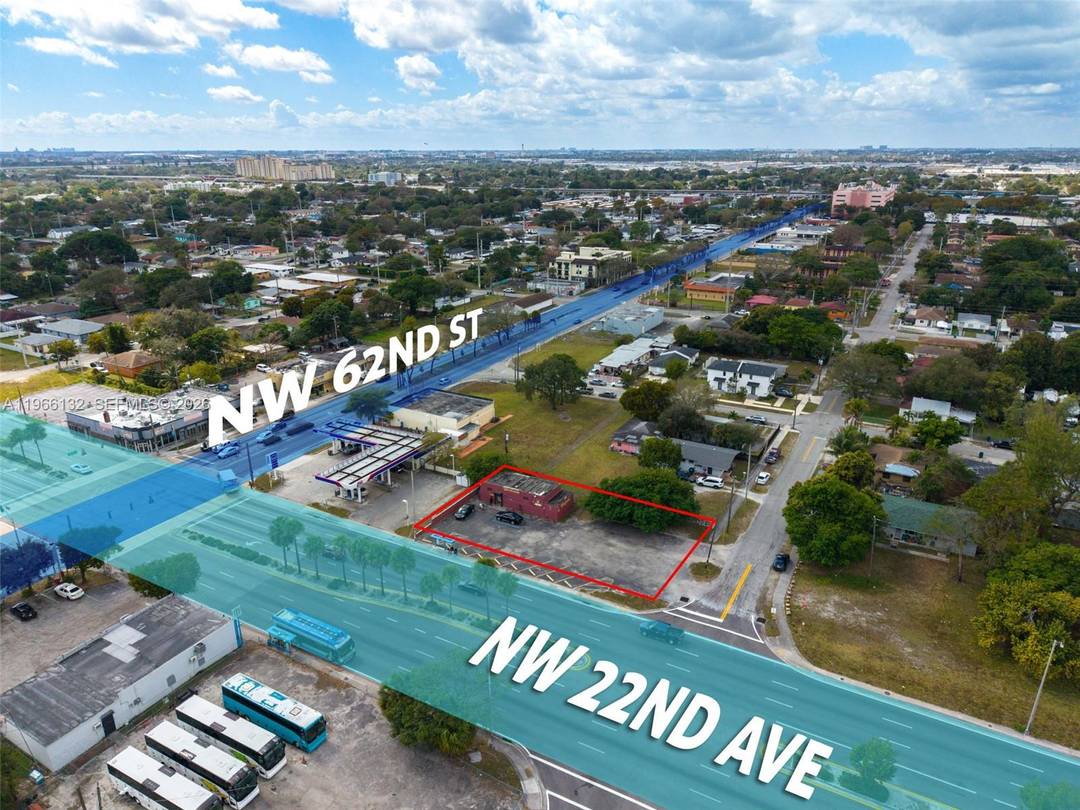 Seller financing Available Excellent commercial development opportunity located in the heart of Liberty City.