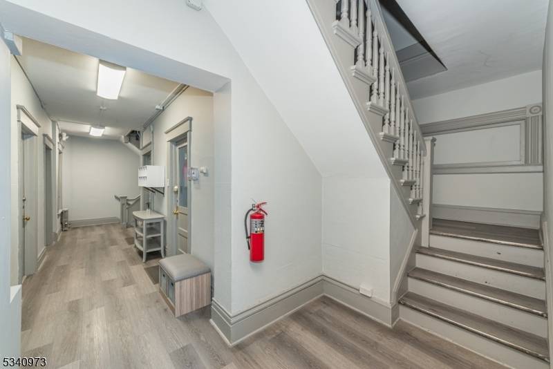 LONG TERM OR SHORT TERM FURNISHED LUXURY RENTAL !