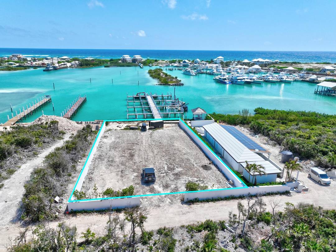 COCONUT LANE WATERFRONT Land Abaco