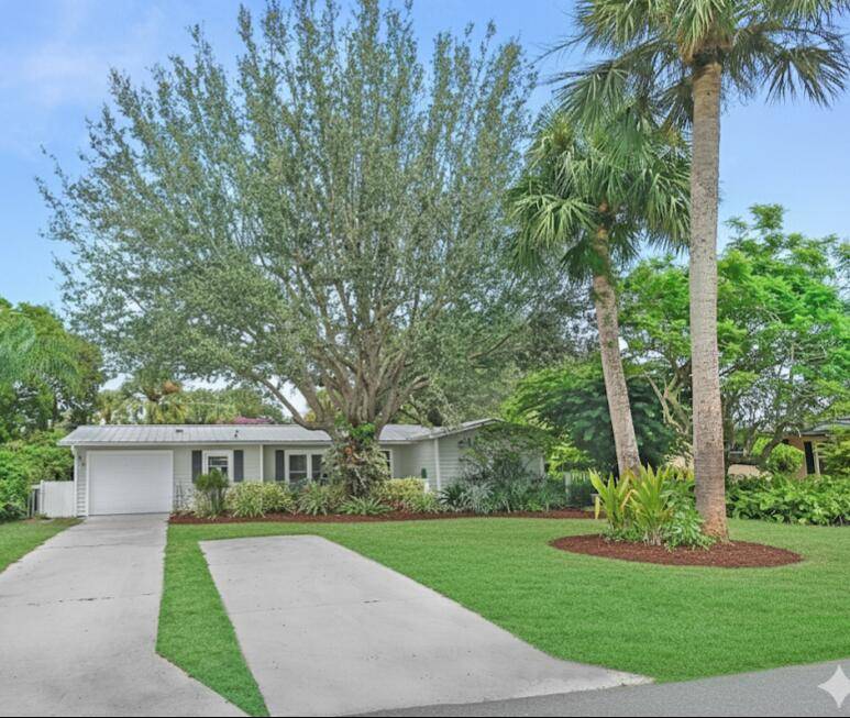 Discover the perfect blend of style and Florida living in this charming 2 bedroom, 2 bathroom home with a den and office.