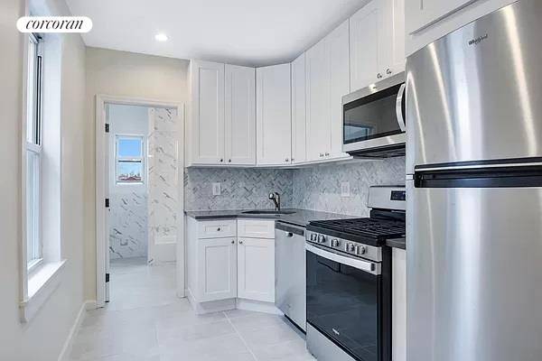 RENOVATED RECENTLY ! Huge three bedroom apartment for rent in PRIME Williamsburg.