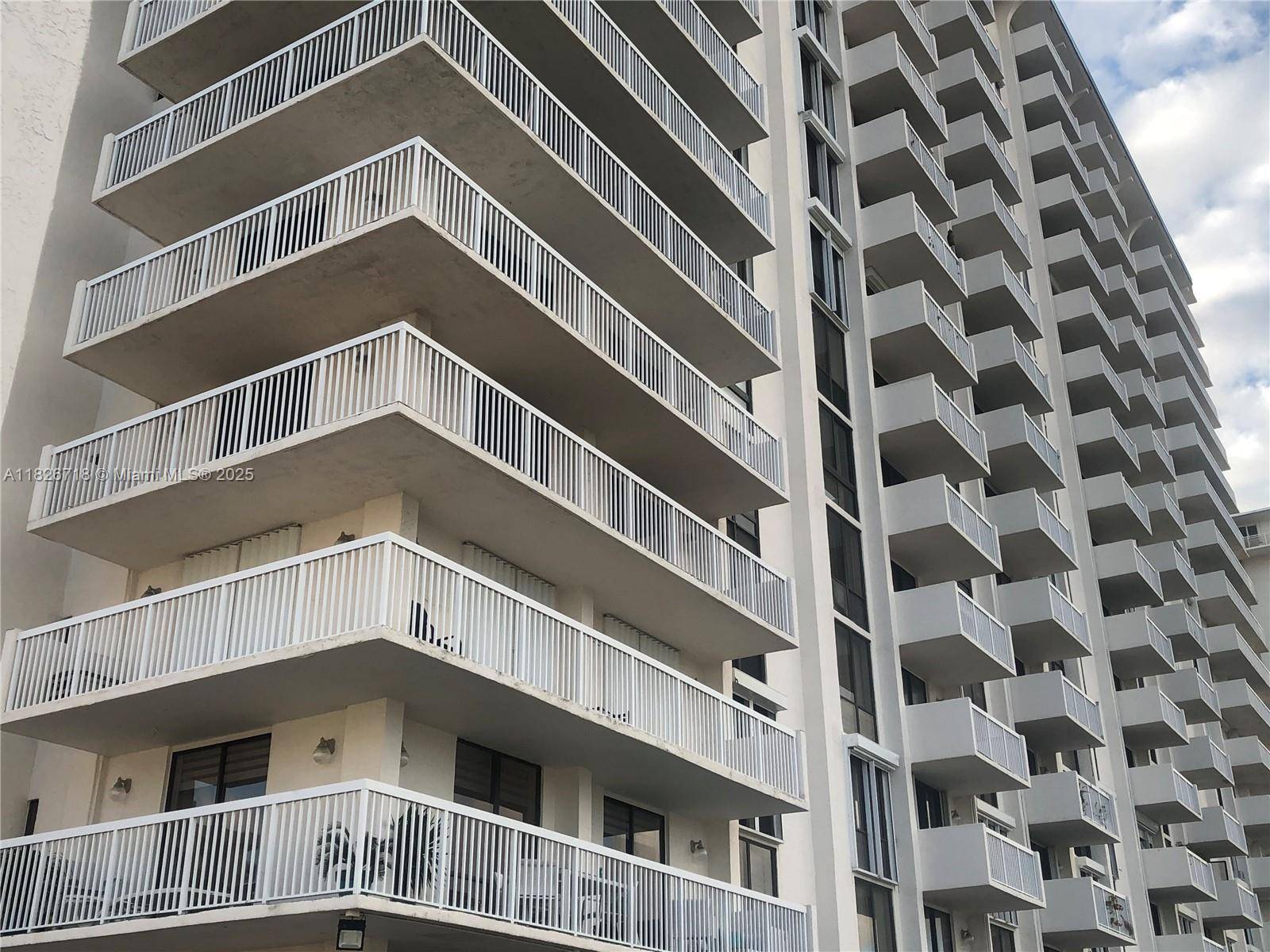 Step into this beautiful updated, spacious, amp ; bright corner condominium offering breathtaking ocean views, as well as Intracoastal amp ; pool views, from the expensive wrap round balcony.
