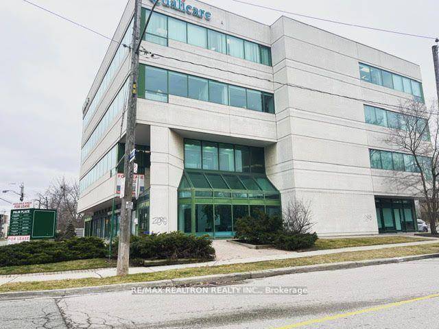Prime medical space on 3rd floor of established Palm medical office.