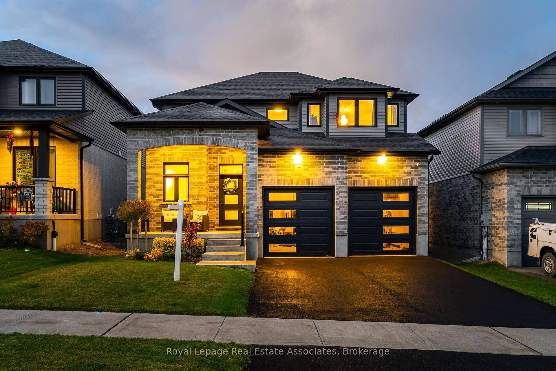 Discover the perfect blend of modern living and small town charm in this immaculate Montrose model by Thomasfield Homes, built in 2021 and located in one of Grand Valley's most ...