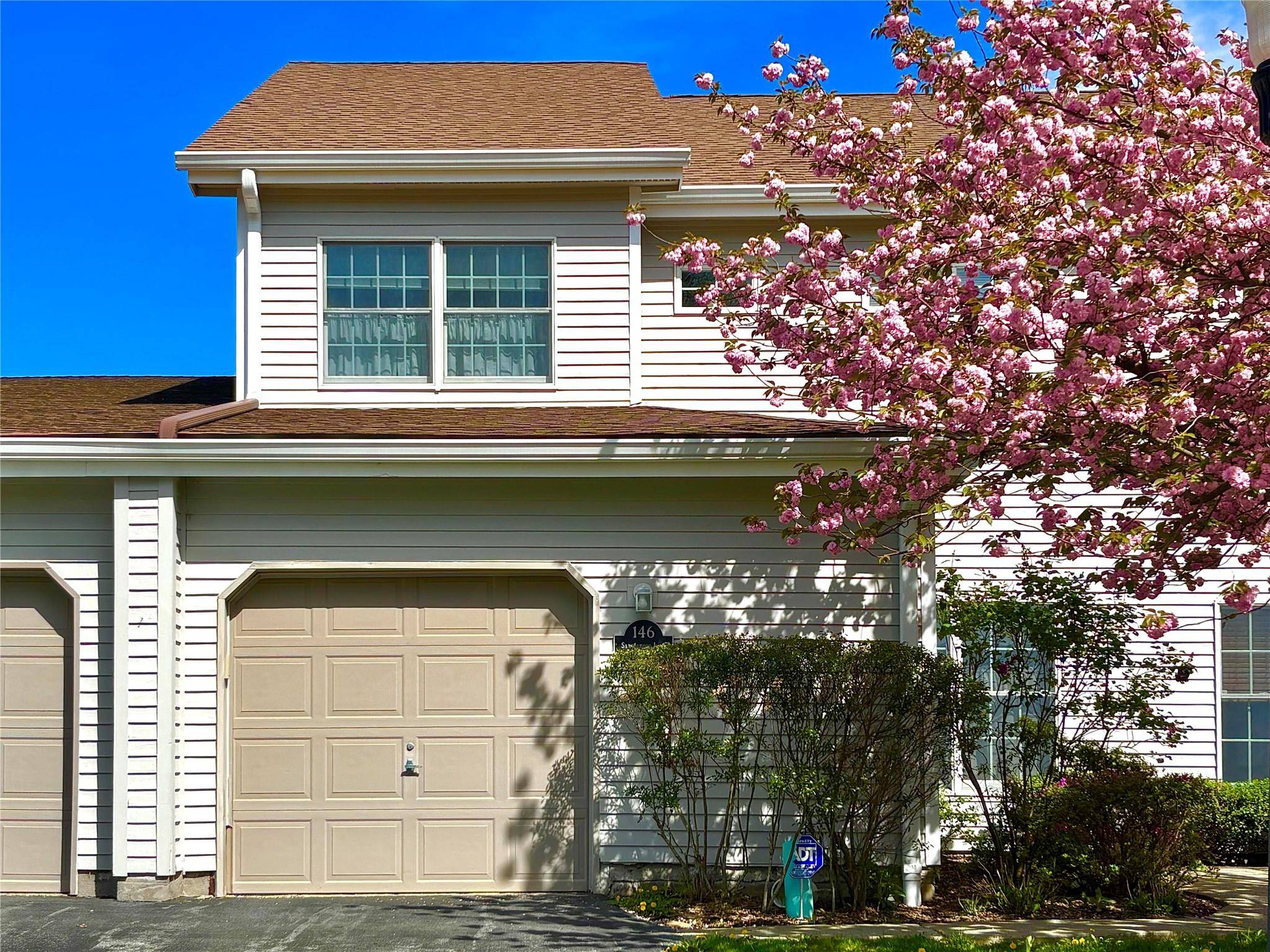 Enjoy maintenance free living in this beautiful condo in The Gardens.