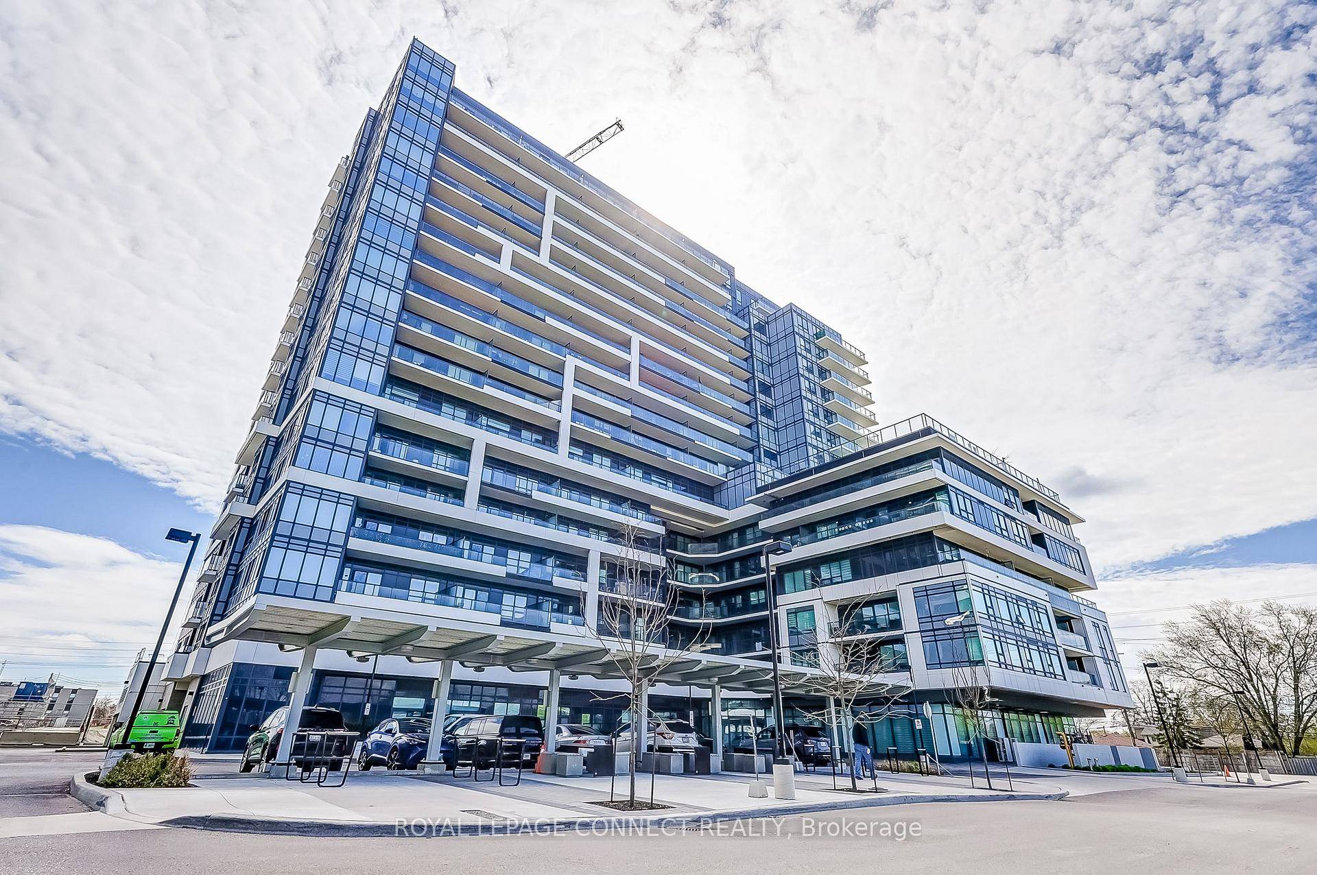 Luxury living at its finest in this stunning 2 bedroom penthouse corner suite.
