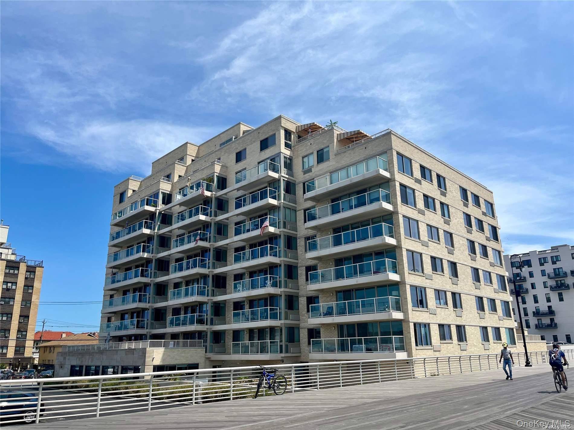 Spectacular Winter Rental in Doorman Building with Indoor Pool.