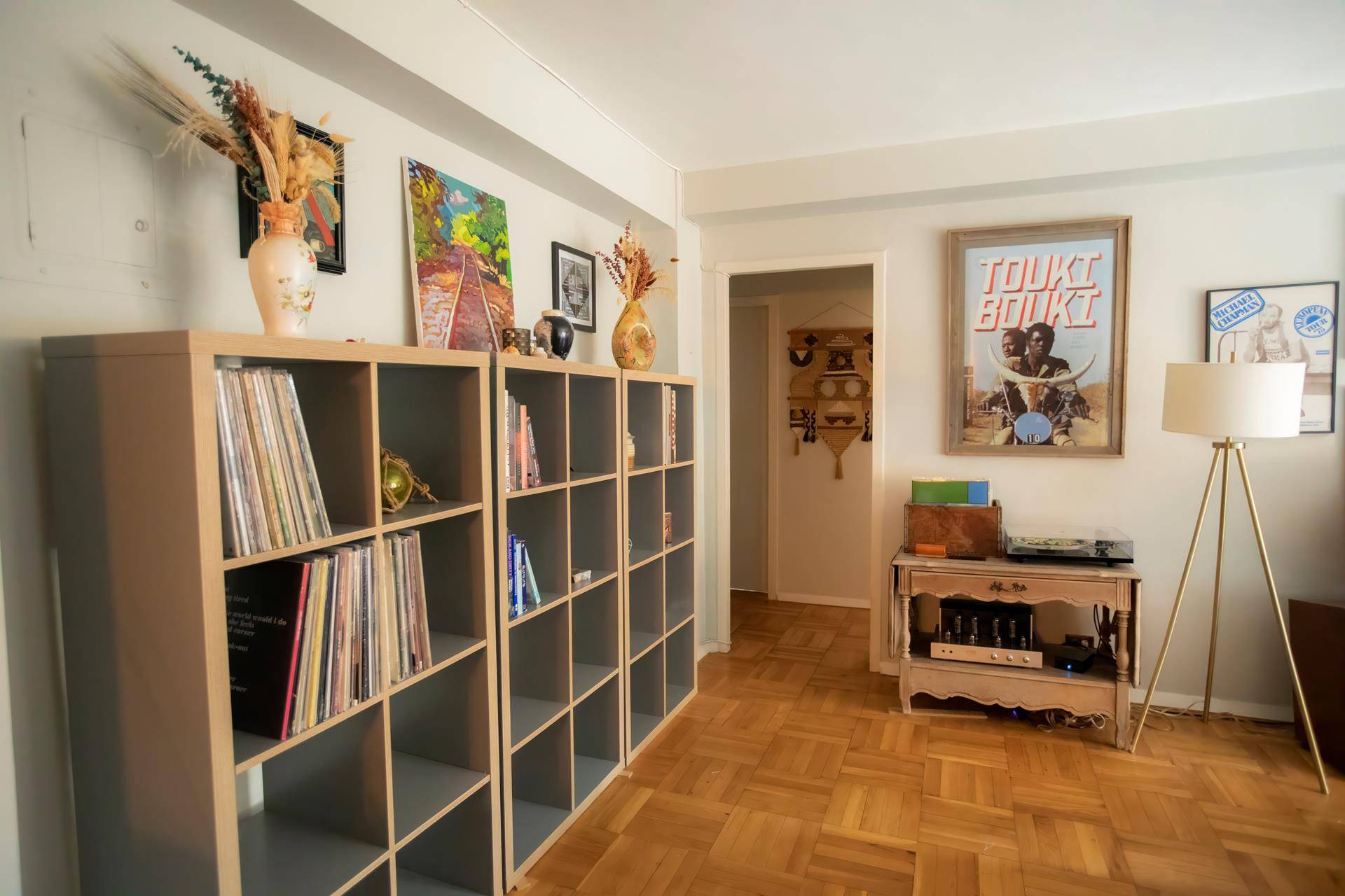 Charming, corner one bedroom in the Clinton Hill Co ops located in the heart of vibrant Clinton Hill.