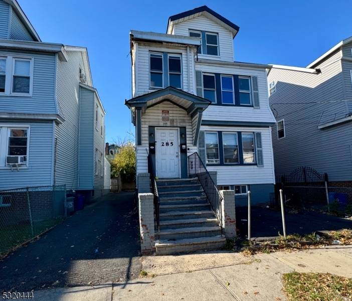 Recently Renovated Two Family Home Vacant Move in Condition Located near Route 78, Weequahic Park Newark Liberty International Airport Features Hardwood Floors, Central Heat much more Low Property Taxes