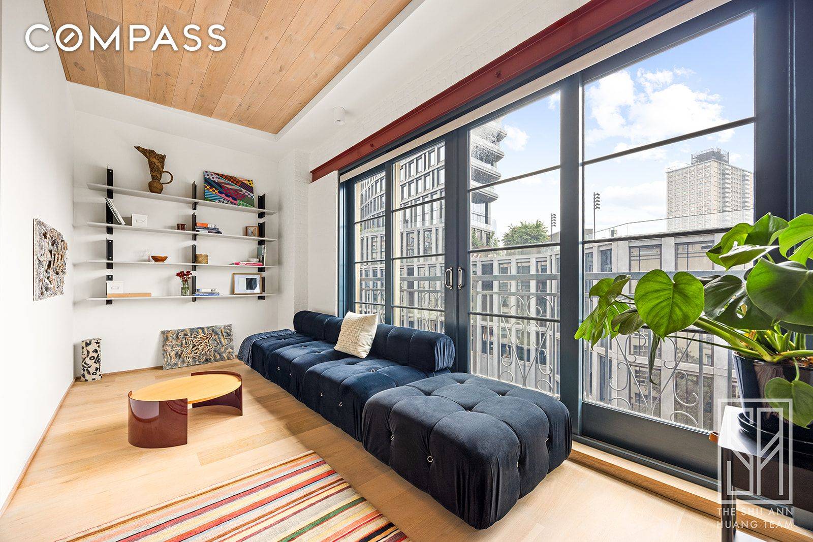 An architectural gem in the heart of DUMBO, this gut renovated condo loft has been transformed into a home of both style and comfort.