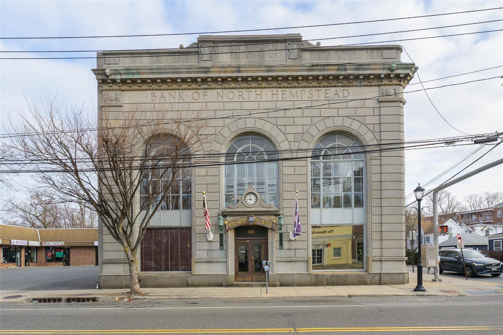 We are happy to facilitate the sale of this iconic bank building situated at a prime location on the corner of Main Street and Central Drive in busy downtown Port ...
