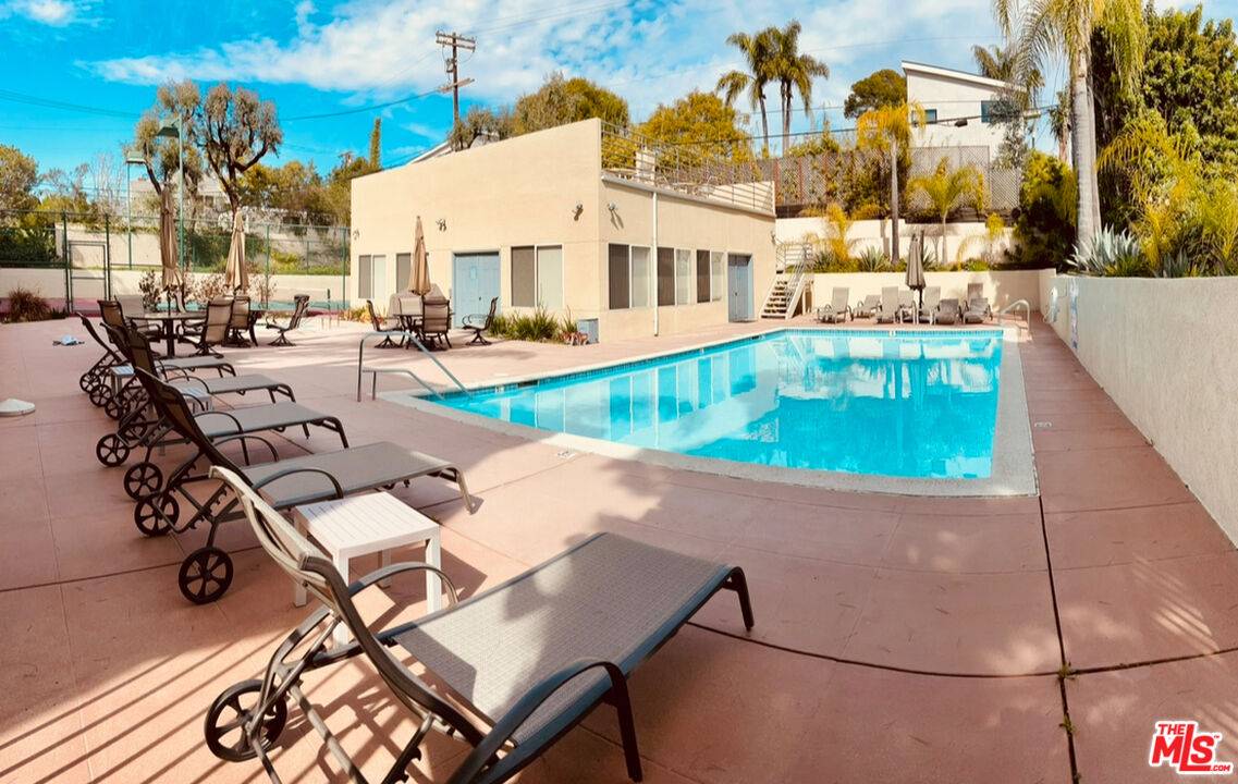 3460  S Centinela Ave 2BR Marina Del Rey La