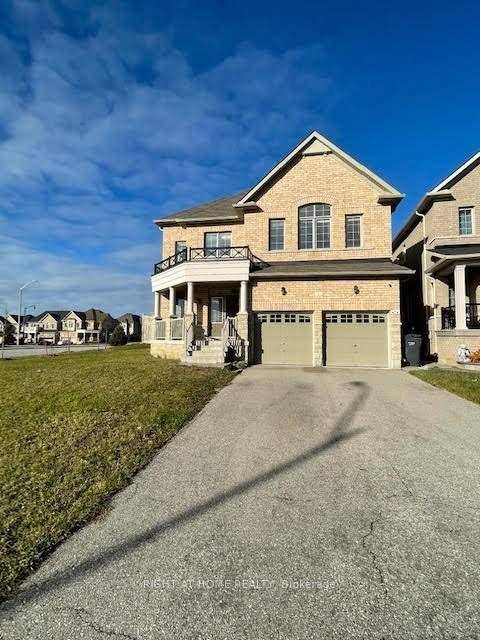 Introducing 2 Bittersweet Road a refined corner lot detached home for lease in the established Credit Valley community.