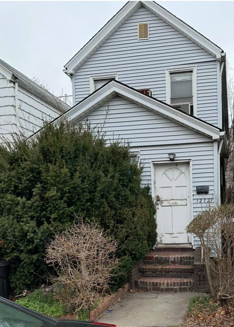 One family fully detached home with private driveway.