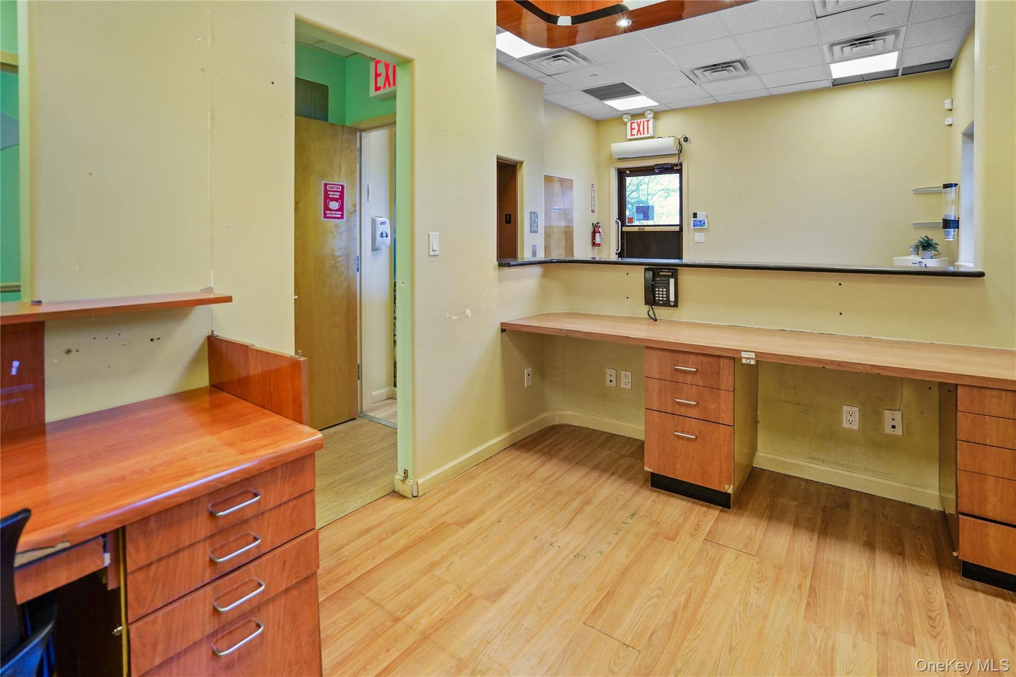 Medical Professional Office Space Fresh Meadows Approximately 1, 700 SF of elevator served office space located just one block from Union Turnpike at 160 40 78th Rd, Fresh Meadows, NY ...