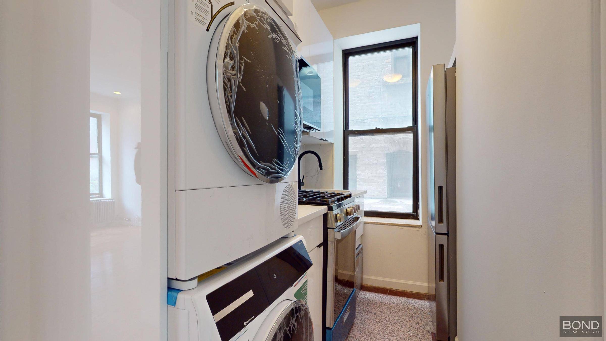 Spacious 2 bedroom apartment in prime East Village.